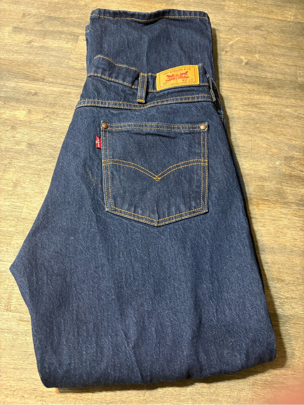 Levi's 537 Men's Dark Blue Denim Jeans -Western Boot Cut Size 34/32